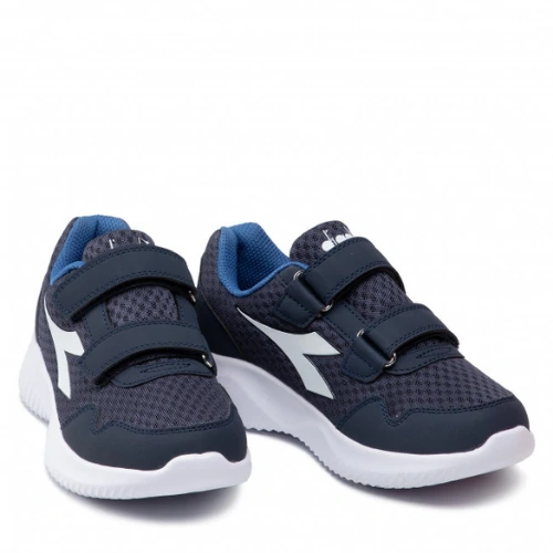 Chaussures Sneakers DIADORA