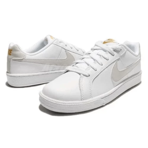 749867-116 Chaussures Court Royale Nike