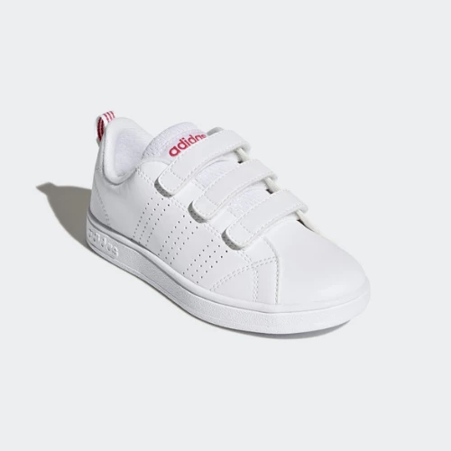 Chaussures Baskets Basses Adidas