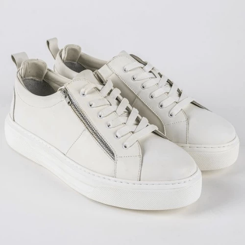 CVR06 Baskets légères en cuir Cassio Makeba