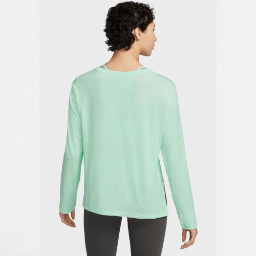 DM7027-379 (1) T-shirt Women's Yoga Dri-FIT Long Sleeve Nike