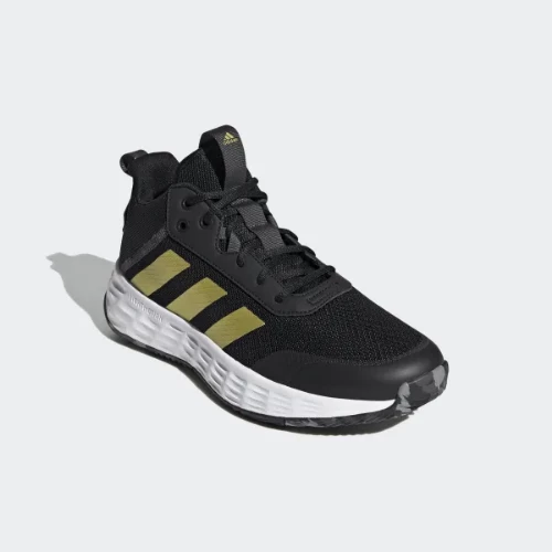 Chaussure OWNTHEGAME Adidas